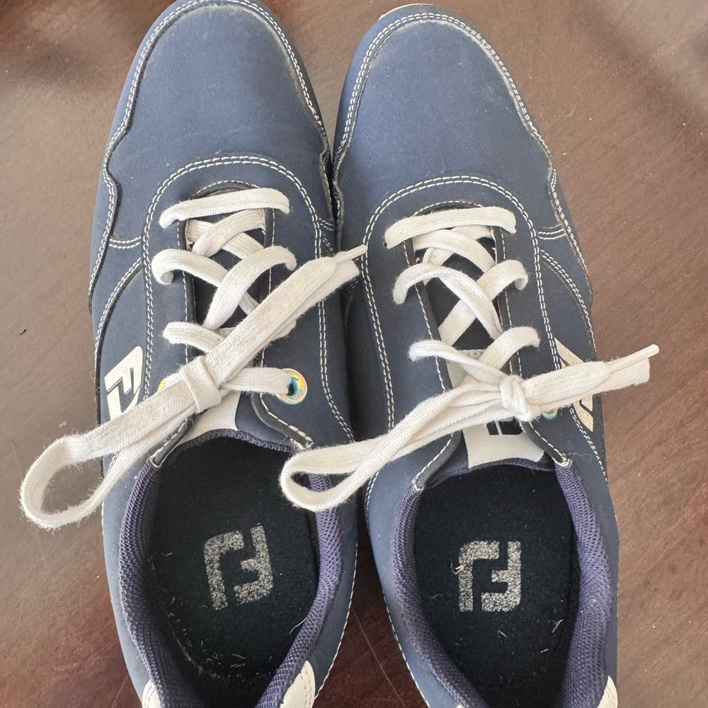 Women's FootJoy Sport Retri Blue and White Golf Shoes. Size 9.5 - Picture 5 of 7